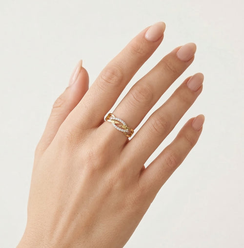 Gleaming elegance lustrous cubic zirconia yellow gold ring