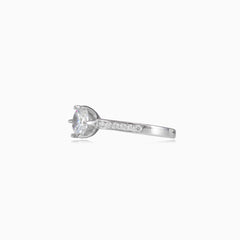 Six prong cubic zirconia ring
