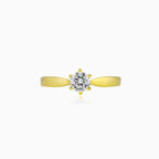Bague solitaire fine en or avec six griffes