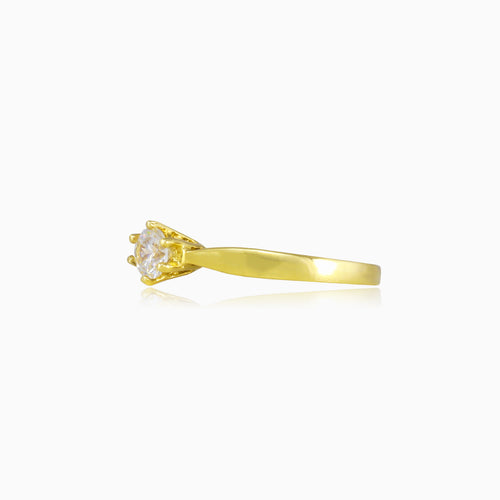Bague solitaire fine en or avec six griffes