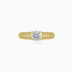 Akzent-Goldring mit Pavé-Fassung