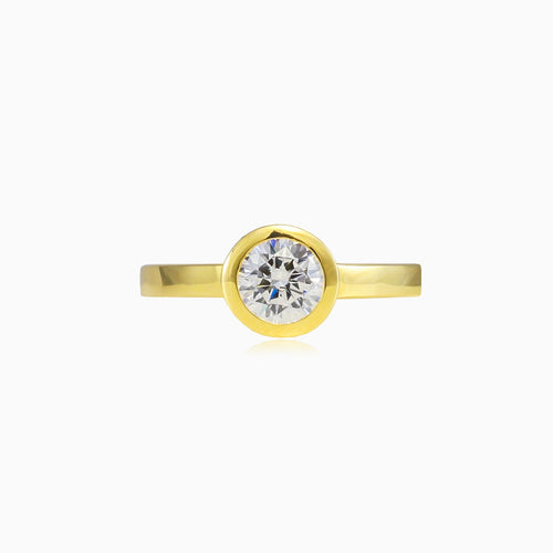 Ring aus Gold mit Zirkonia in Zargenfassung