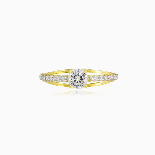 Klassischer Goldring mit vier Krappen