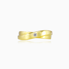 Twisted one cubic zirconia gold ring