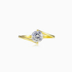 Twisted solitaire gold ring