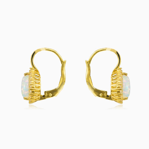 Birnenförmige weiße Opal-Gold-Ohrringe