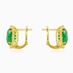 Boucles d’oreilles royales en or avec quartz vert ovale