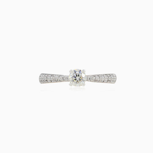 Pavé-Diamant-Verlobungsring