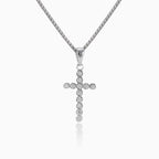 Kříž z kulatých kubických zirkonů