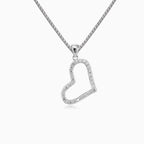 Colgante en forma de corazón inclinado con circonita cúbica