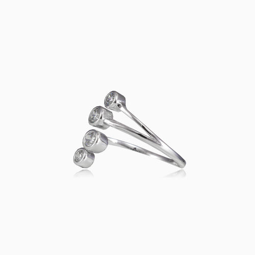 Ring mit vier Zirkonia