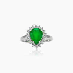 Bague en jade taille poire