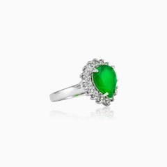 Bague en jade taille poire