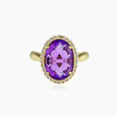 Massive oval amethyst gold ring