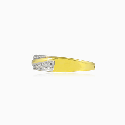 Anillo de oro con zirconio cúbico