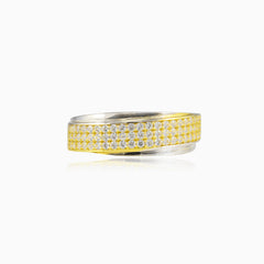 Three-row cubic zirconia gold ring