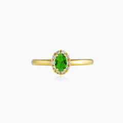 Markanter Ring aus Gold mit ovalem grünem Quarz