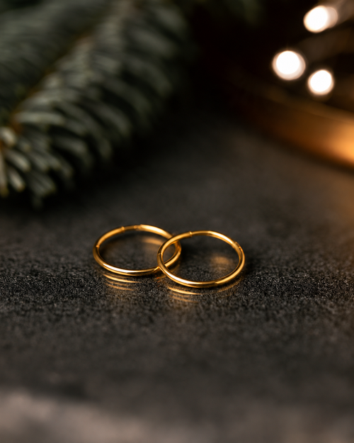 Christmas Gifts Under CZK 5,000: When to Choose Gold, Colour or Simplicity
