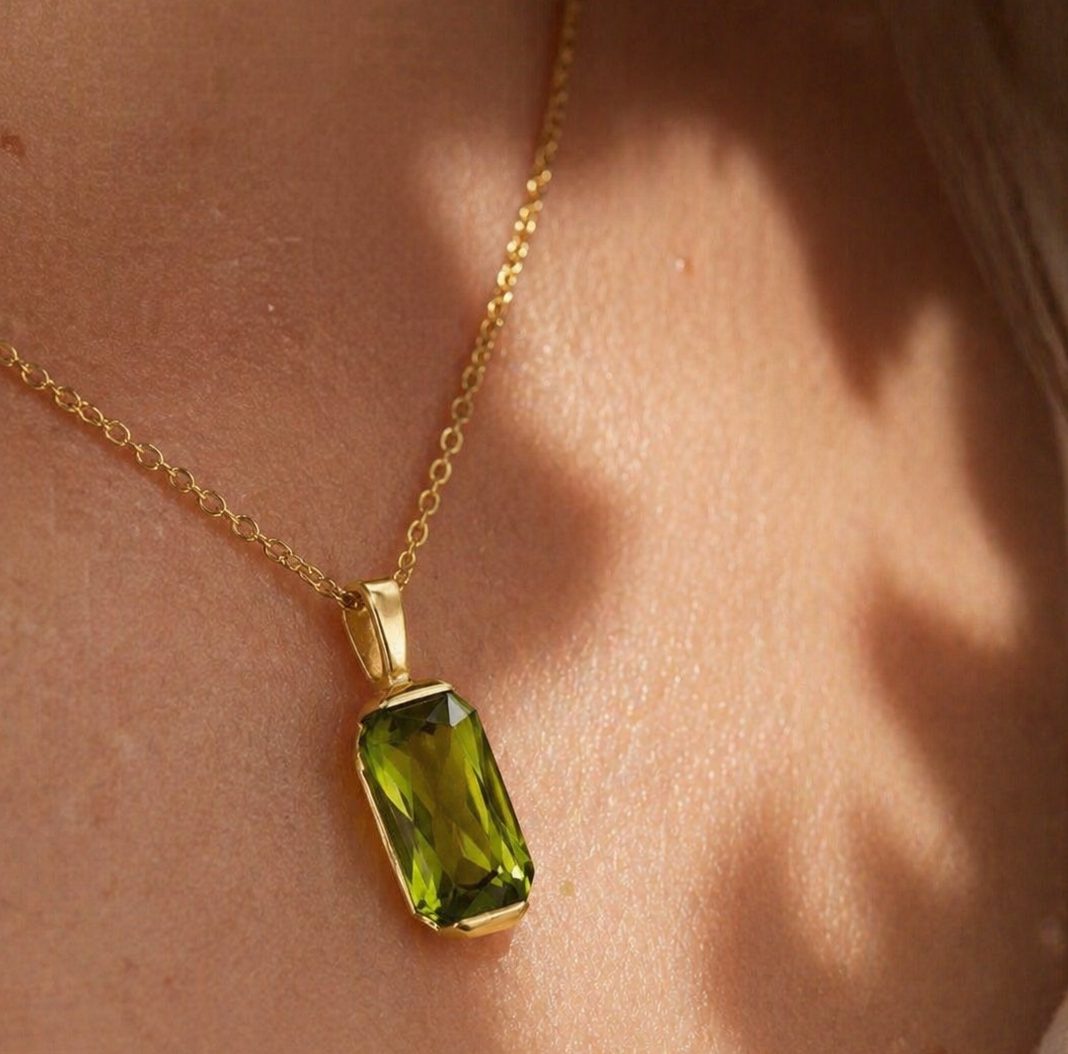 Moldavite: How It Formed, Why It Is So Rare and How to Recognise a Genuine Stone