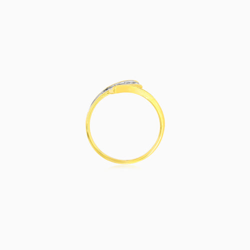 Golden ribbon diamond ring