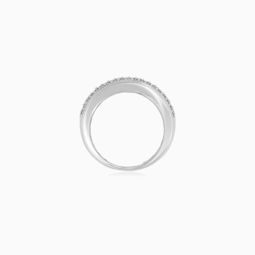 White gold diamond pavé ring