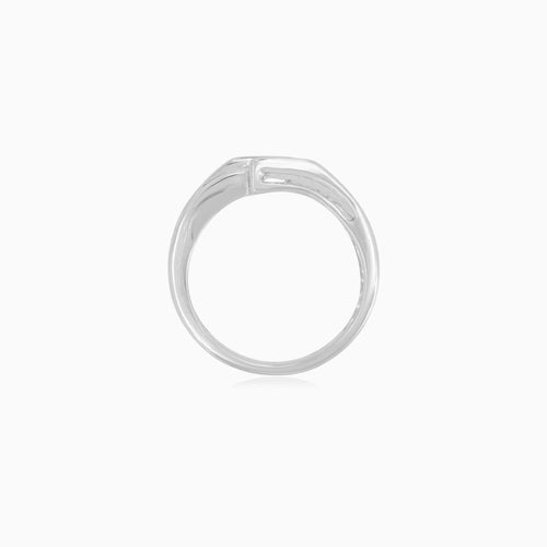 White Gold Princess And Baguette Diamond Ring