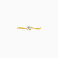 Golden Twist Diamond Ring