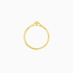 Golden Twist Diamond Ring