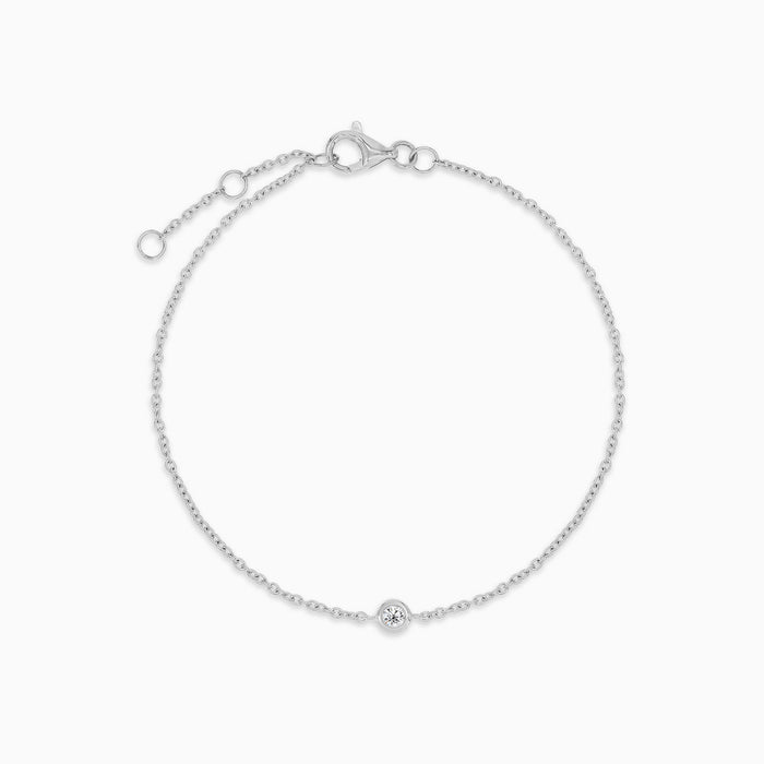 White gold bracelet with a bezel-set diamond