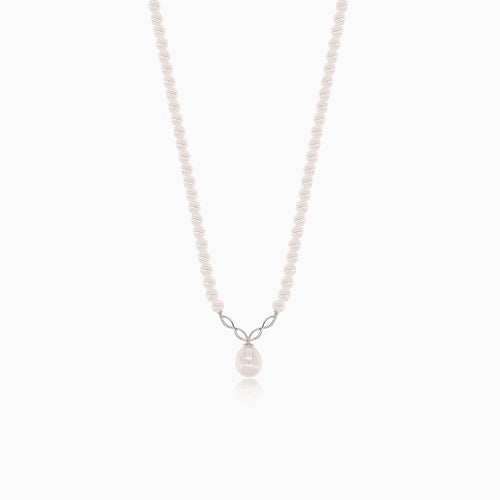 Elegantní náhrdelník s diamantem a bílou perlou
