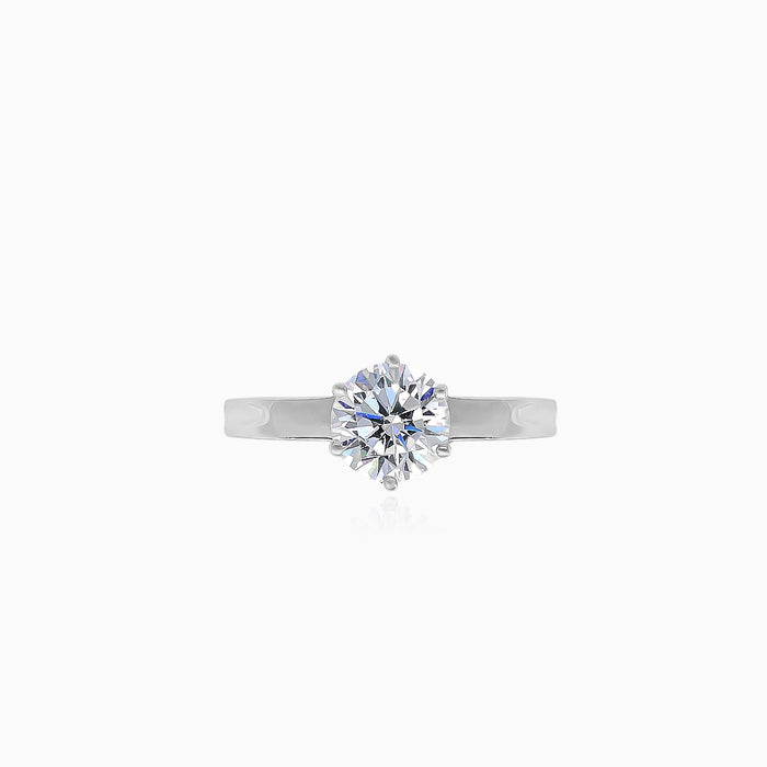 Anillo clásico de oro blanco con circonita cúbica