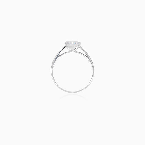 White gold tapered ring with convex cubic zircon