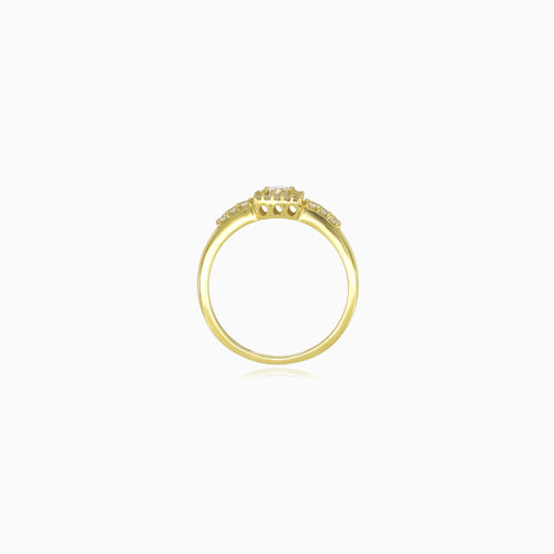 Square-shaped cubic zircon yellow gold ring