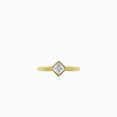 Yellow gold ring with rhombus cubic zircon