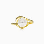 Unique white pearl ring