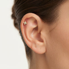 Four-Petal Gold Piercing With Zirconia