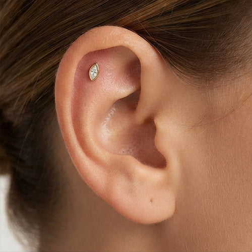 Piercing ze Žlutého Zlata se Zirkonem Markýza