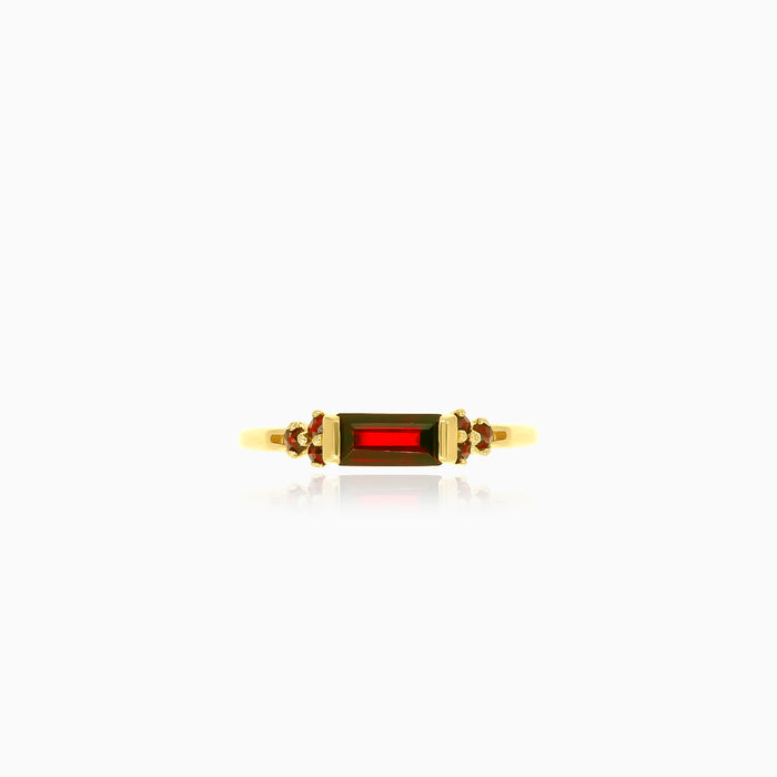 Bague en or avec grenats ronds et rectangulaires
