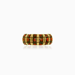 Stylish yellow gold ring with garnets