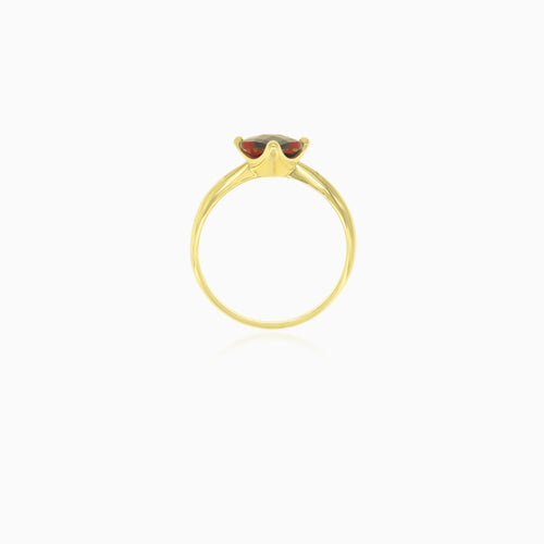 Yellow gold heart shaped garnet ring