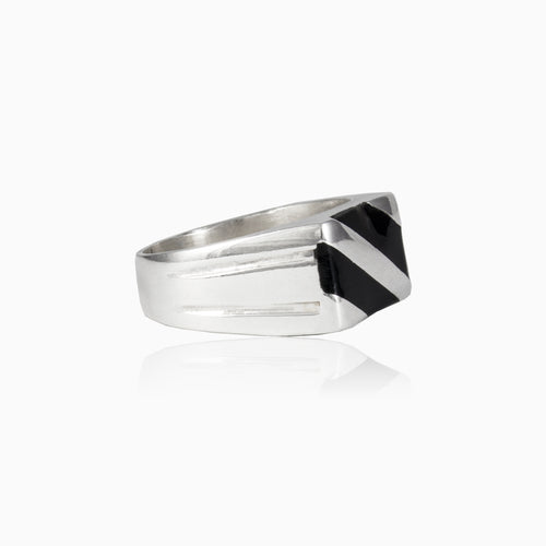 Silver diagonal enamel men ring