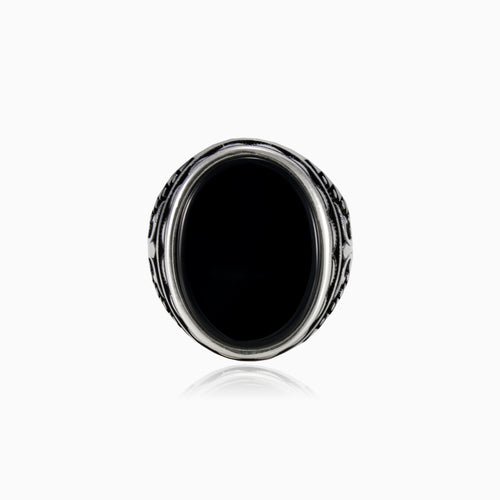 Silver men ring with dark onyx center