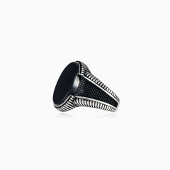 Oval onyx artisan men ring