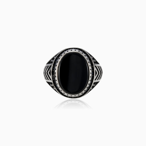 Oval cut onyx men ring with halo and detailed lines