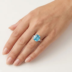 Sterling Silver Blue Topaz Ring