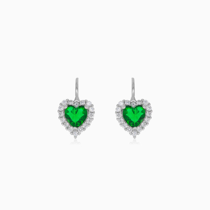 Boucles d’oreilles en argent avec cœur en émeraude synthétique