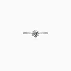 Diamond solitaire ring in white gold