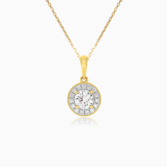 Round Diamond Pendant in Yellow Gold