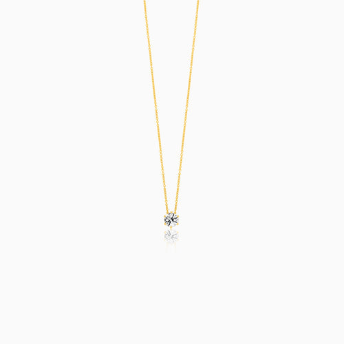 Minimalistický náhrdelník se solitérním diamantem