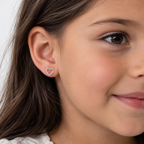 Pendientes de botón en forma de corazón con zirconia y plata de ley